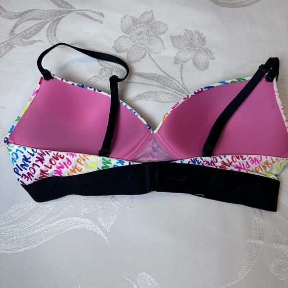 Victoria’s Secret Pink Bra (36B) Wear Everywhere Wireless Push Up PINK LOVE - Picture 3 of 5